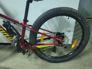 Bicicleta Infantil Specialized Roja
