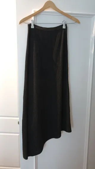 Falda midi Rennata & Go gris oscuro asimétrica