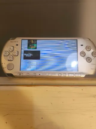 PSP Slim 3004 Mystic Silver