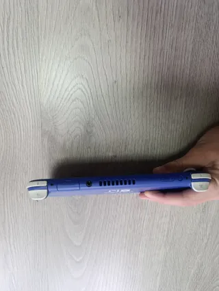 Nintendo Switch Lite + Accesorios