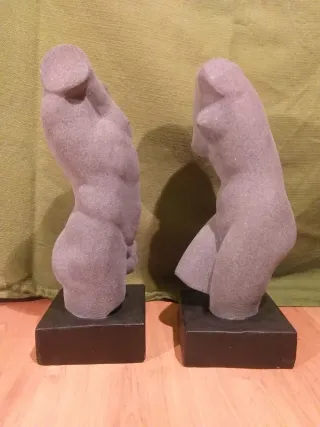 Esculturas efecto piedra o granito.