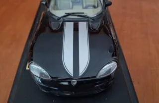 Coche Burago Dodge Viper RT/10 (1993) Escala 1/24