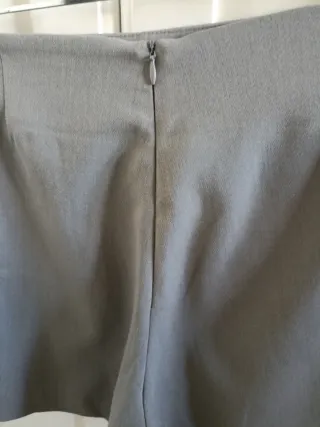 Falda Bermuda Gris Talla 40 Stradivarius