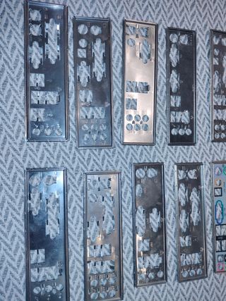 Lote de 12 Chapas Traseras Placa Base (Backplates)
