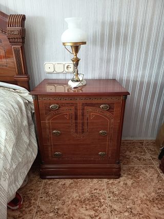 Dormitorio completo madera oscura