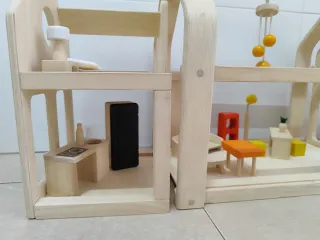 Casa de muñecas modular Plan Toys