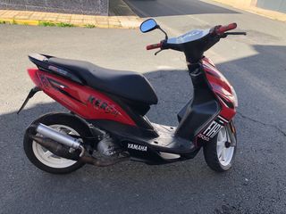 Ciclomotor Yamaha Jog RR 50cc