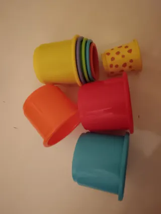 Juguetes varios apilables bebes 15€ todo el pack