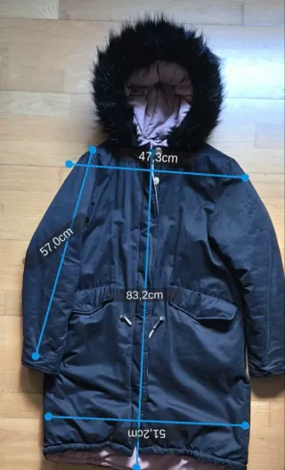 Chaqueta Invierno Zara Negra y Rosa.