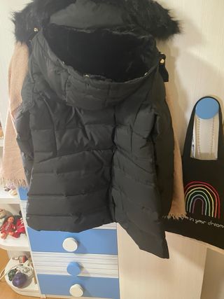 Plumífero Zara Impermeable Negro