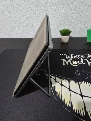 Chuwi UBook X (tipo Surface)