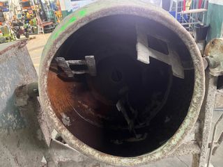 Hormigonera Inhersa H250 Litros