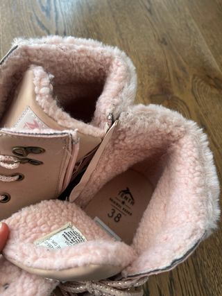 Botas rosas invierno Tenth. Nuevos, talla 38.