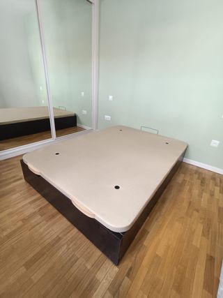 Canapé abatible con cajones / zapatero