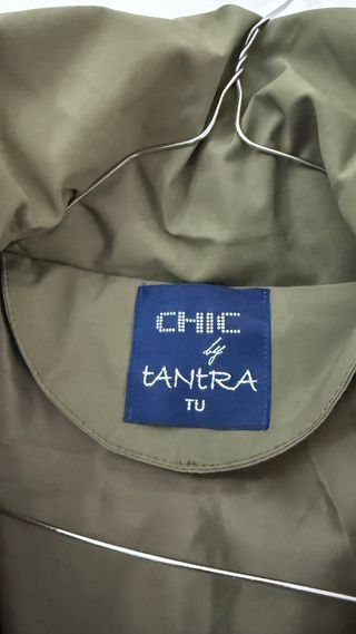 Parka verde militar ligera