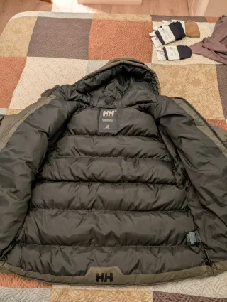 Abrigo Helly Hansen Verde Oliva