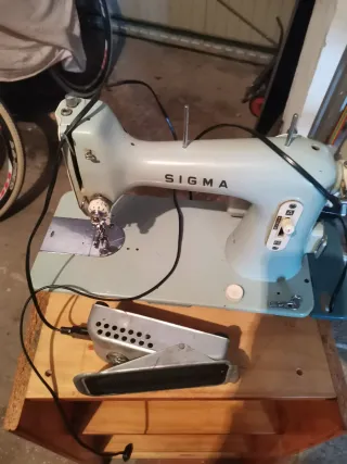 Máquina de coser Sigma eléctrica