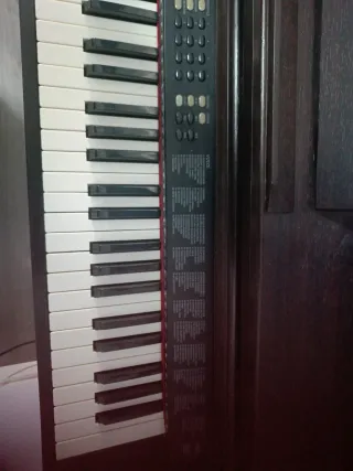 Piano digital Ringway
