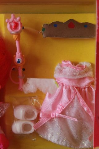 Muñeca antigua Doremi nueva. Sin abrir.