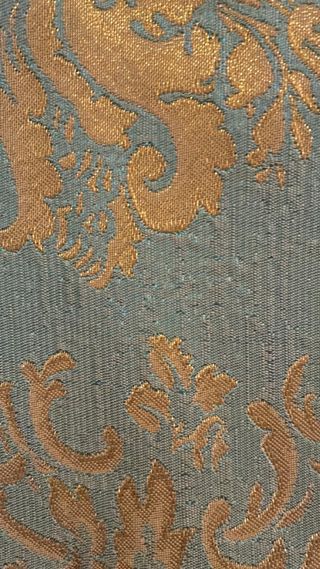 Retal brocado azul y oro