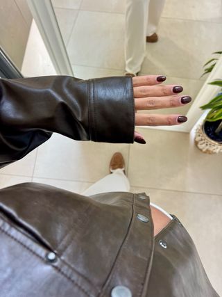 chaqueta efecto piel Zara Marrón Talla M