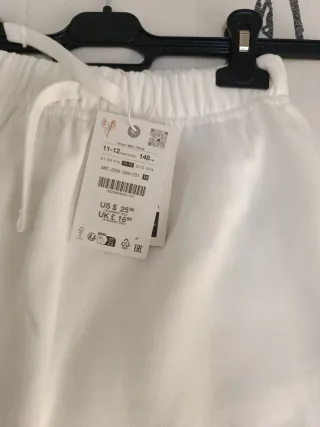 Pantalón chándal niña Hello Kitty del ZARA