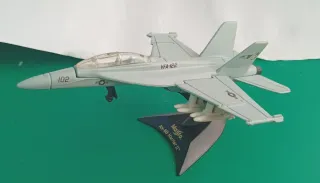 Maqueta Avión Maisto AV-8B Harrier II