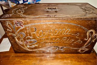 Máquina de coser Singer con mueble y factura 1.909