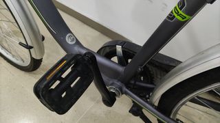 Bicicleta de paseo Conor con cesta