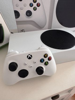 Xbox Series S + Cuffie wireless Xbox