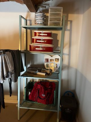 Mesita de noche/Estantería verde agua sin daños