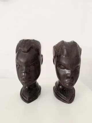 Pareja Busto Ébano Guinea