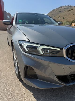 BMW 318D Touring 2023