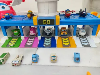 Lote de Juguetes Super Wings