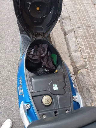 Peugeot Tweet 125 Azul