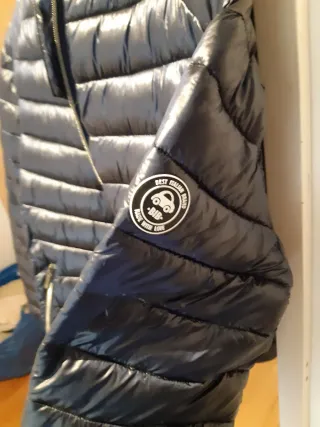 Chaqueta de plumas azul/negro