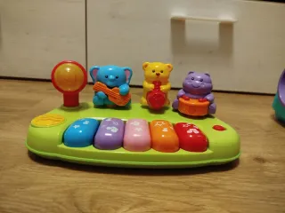 Juguetes a 10€ cada uno