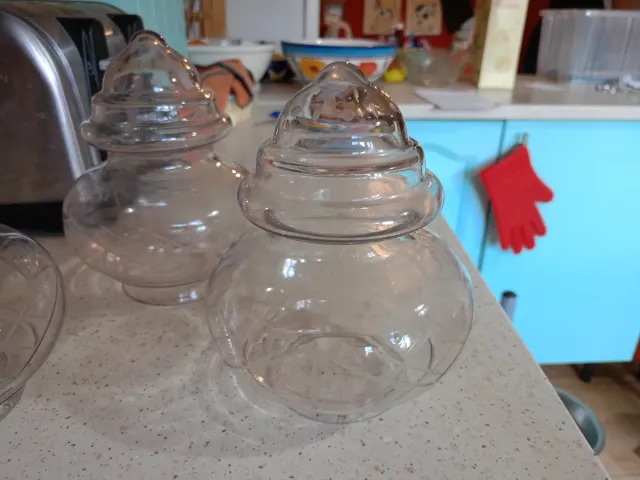 3 pantallas de cristal