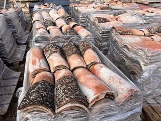 Teja curva “vieja” por palets (200 unidades)