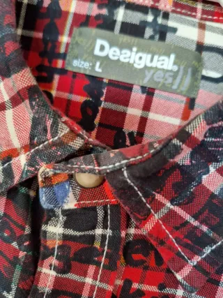 Camisa roja Desigual talla L