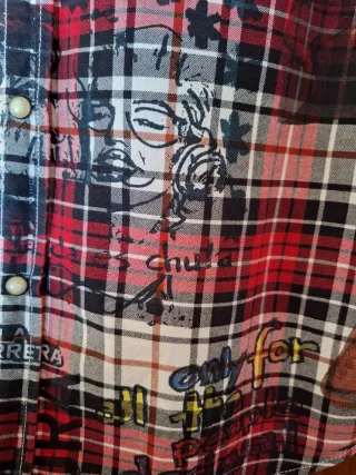 Camisa roja Desigual talla L