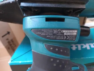 Lijadora Orbital Makita BO4565K