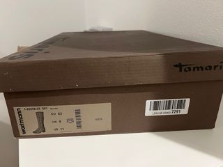 Botas altas de cuero marrón