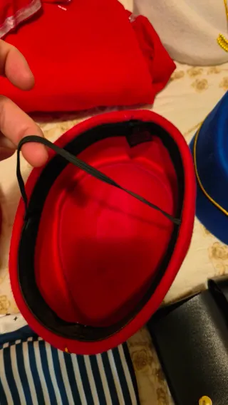 Disfraz Azafata completo + gorros + pañuelos