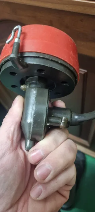 Carrete de pesca Sagarra