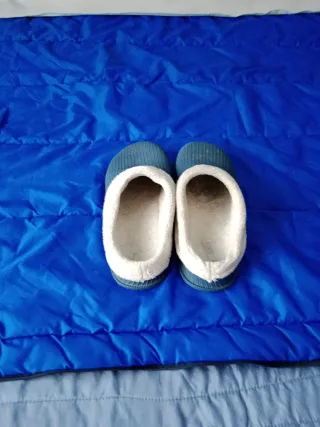 Zapatillas de estar por casa talla 42