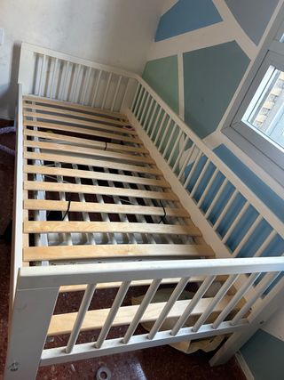 Cama infantil blanca IKEA