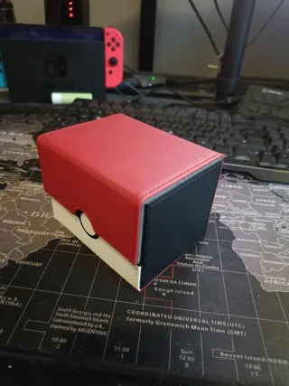 Porta Mazzo Pokémon