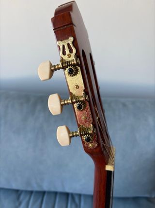 Guitarra Española Electroacústica Cutaway