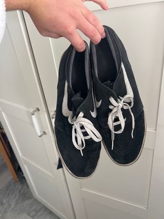 Botines Nike Negro/Plata